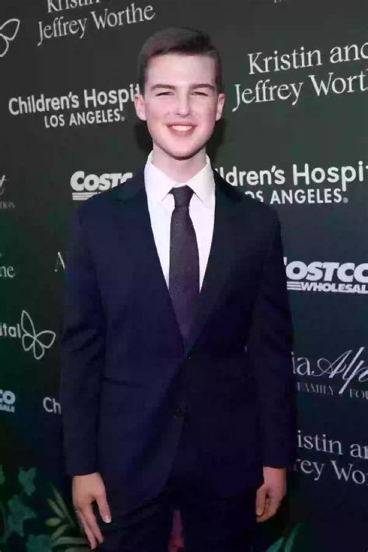 Iain Armitage Net Worth, Age, Measurements, Girlfriend, Career, Family