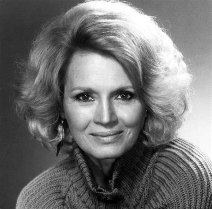Iconic Actress Angie Dickinson: A Hollywood Legend