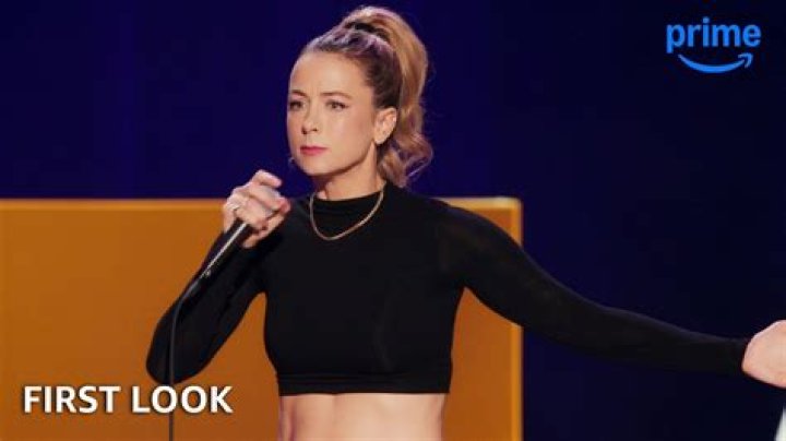Iliza Shlesinger Comedy Specials and Shows on Netflix [Full List