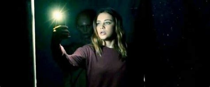 Into the Dark (2019) josephinelangford Josephine langford, Tessa