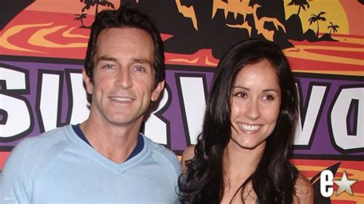 Is Jeff Probst Wife A Survivor Contestant?