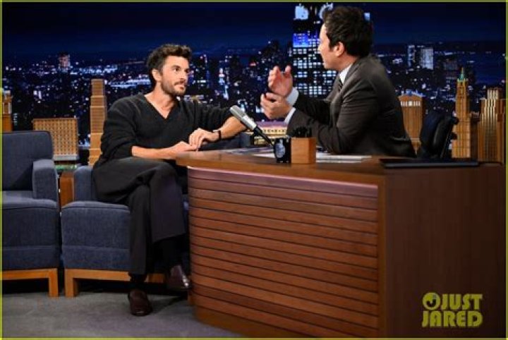 Is Jonathan Bailey Single? He Keeps His Romances Private Big World Tale