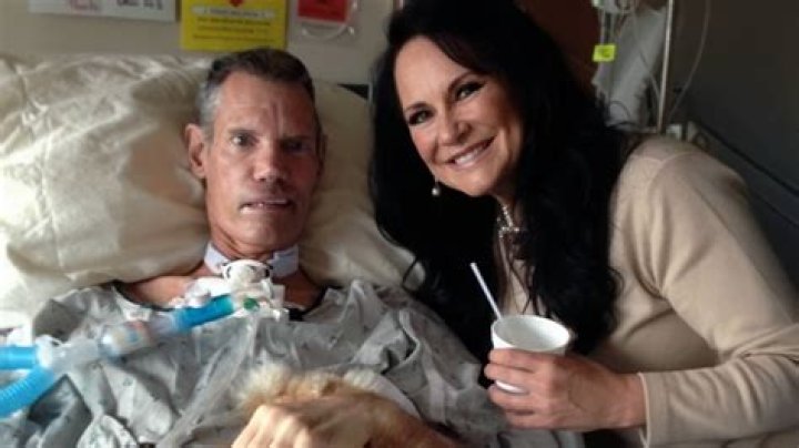 Is Randy Travis Still Alive 2023? Distinguishing Fact From Fiction