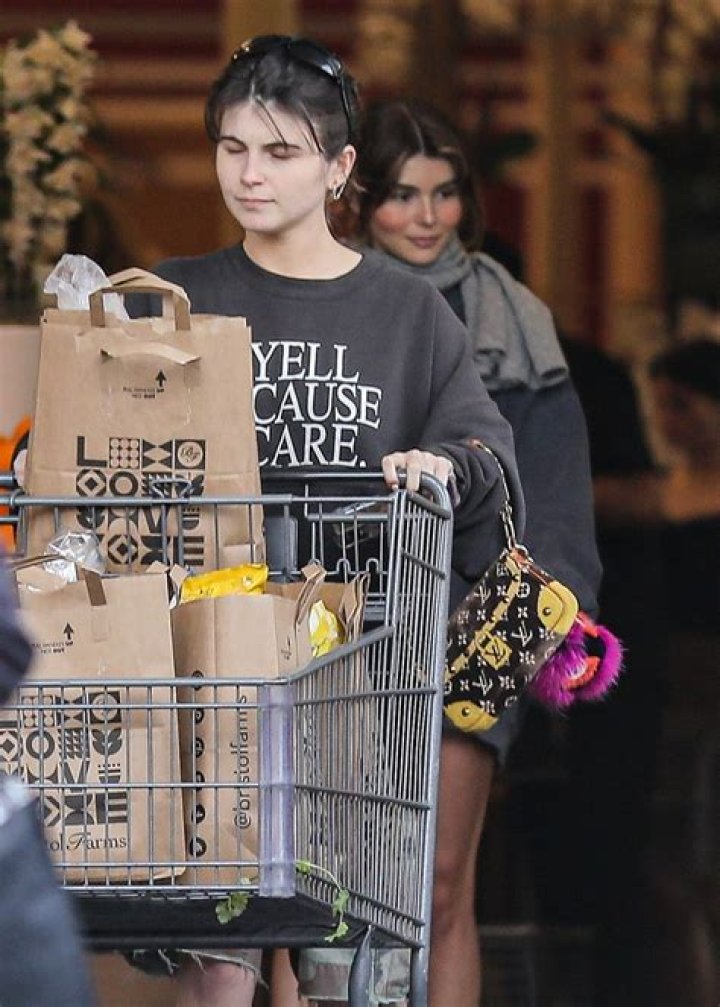 ISABELLA ROSE GIANNULLI at Craig&rsquo;s Restaurant in West Hollywood 03/20