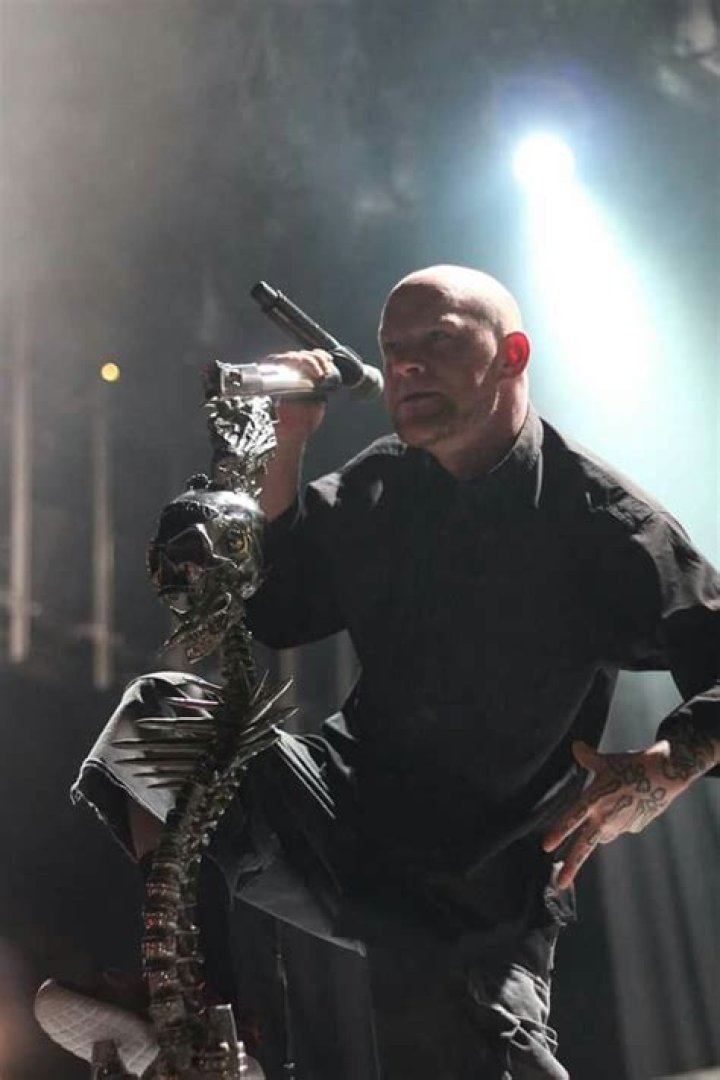 Ivan Moody Sets The Record Straight Five Finger Death Punch