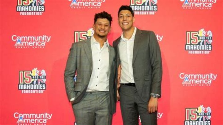 Jackson Mahomes Height, Weight, Age, Biography, Girlfriend, Family & Wiki 3 Jackson Mahomes height weight