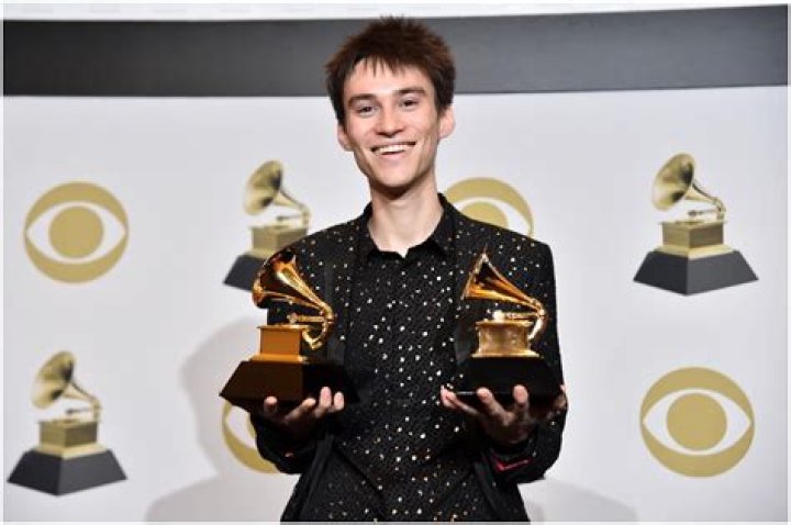 Jacob Collier Bio, Net Worth, Girlfriend, Father, Height, Age, Facts