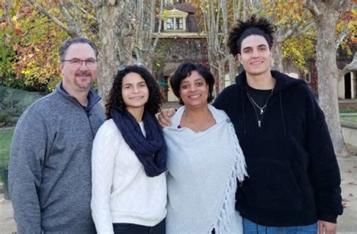 Jaelan Phillips Ethnicity : Biography, Net worth, Age, Family & More details - SarkariResult