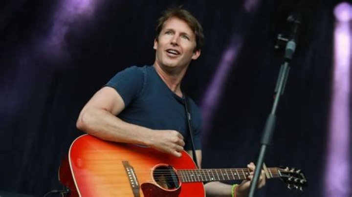 James Blunt comes to his wife Sofia's rescue as she stumbles over long