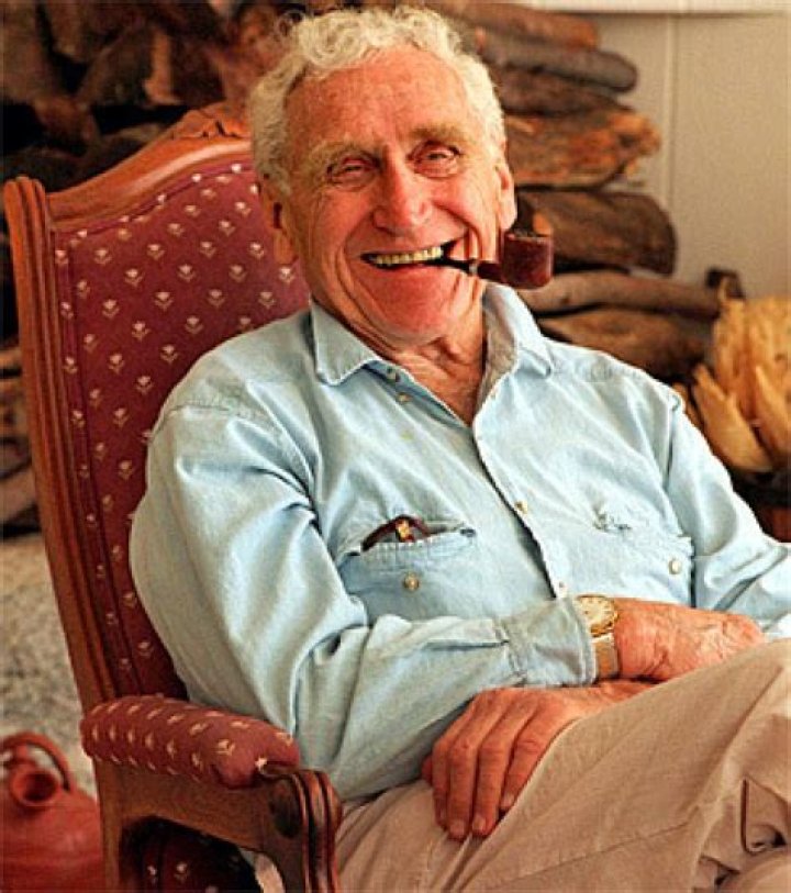 James Whitmore dies at 87; veteran awardwinning actor brought American