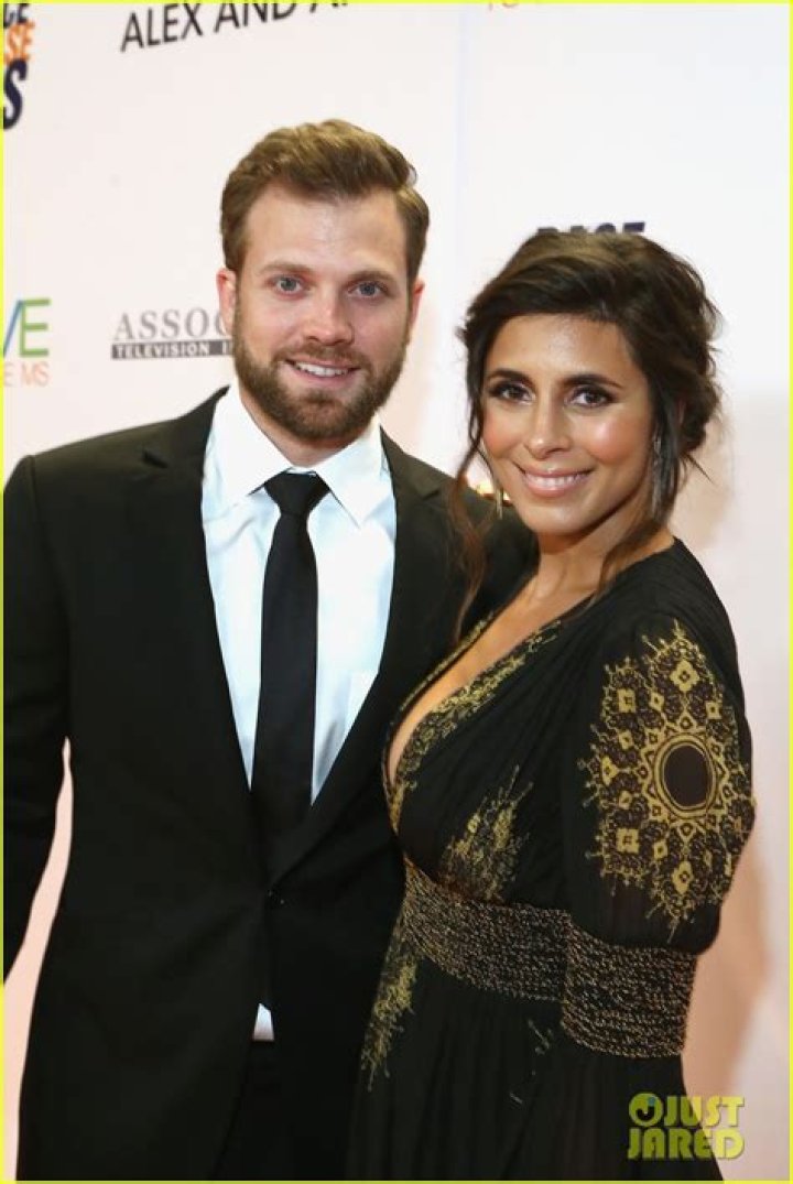 JamieLynn Sigler and husband Cutter Dykstra expecting their 2nd child