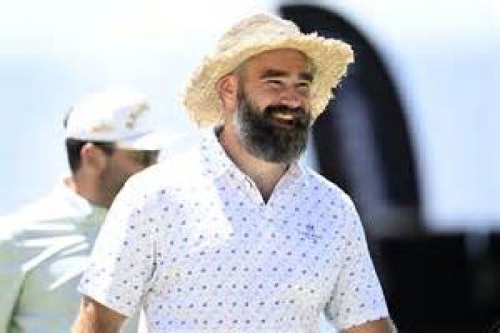 Jason Kelce shows us what an involved father can do for his children CNN