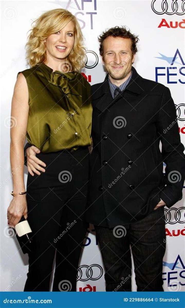 Jenna Elfman and Bodhi Elfman No Vacancy in Hollywood 07/27