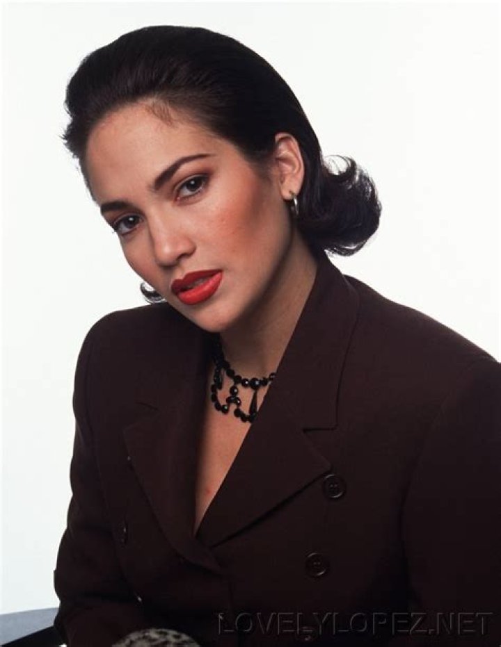 jennifer lopez young photoshoot 1992 Jennifer Lopez Photo (21038945