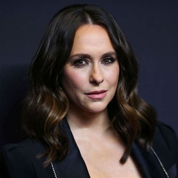 Jennifer Love Hewitt's Dating History Pics
