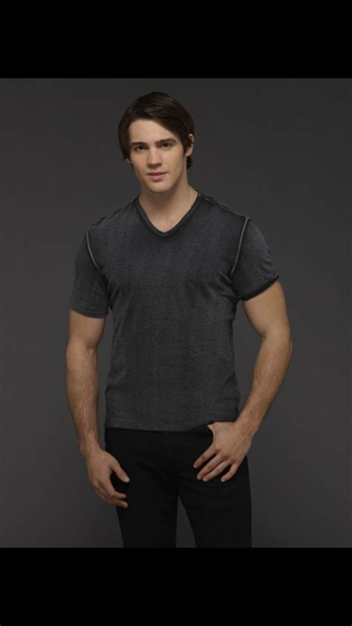 Jeremy Gilbert season 6 official picture The Vampire Diaries Photo