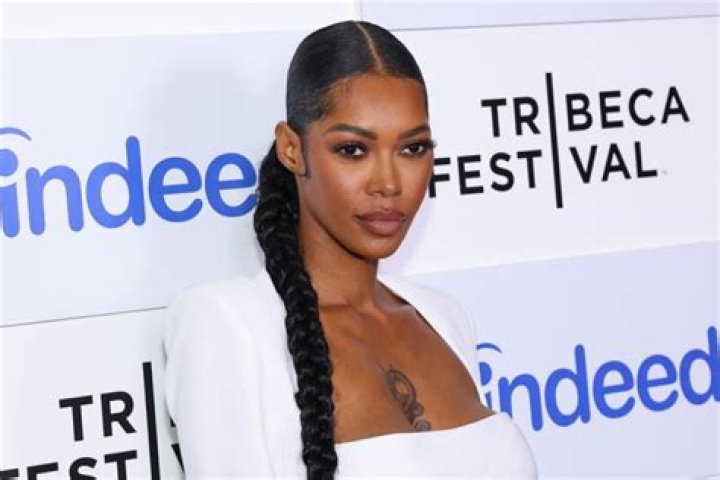 Jessica White opens up about &lsquo;emotionally abusive&rsquo; relationship with
