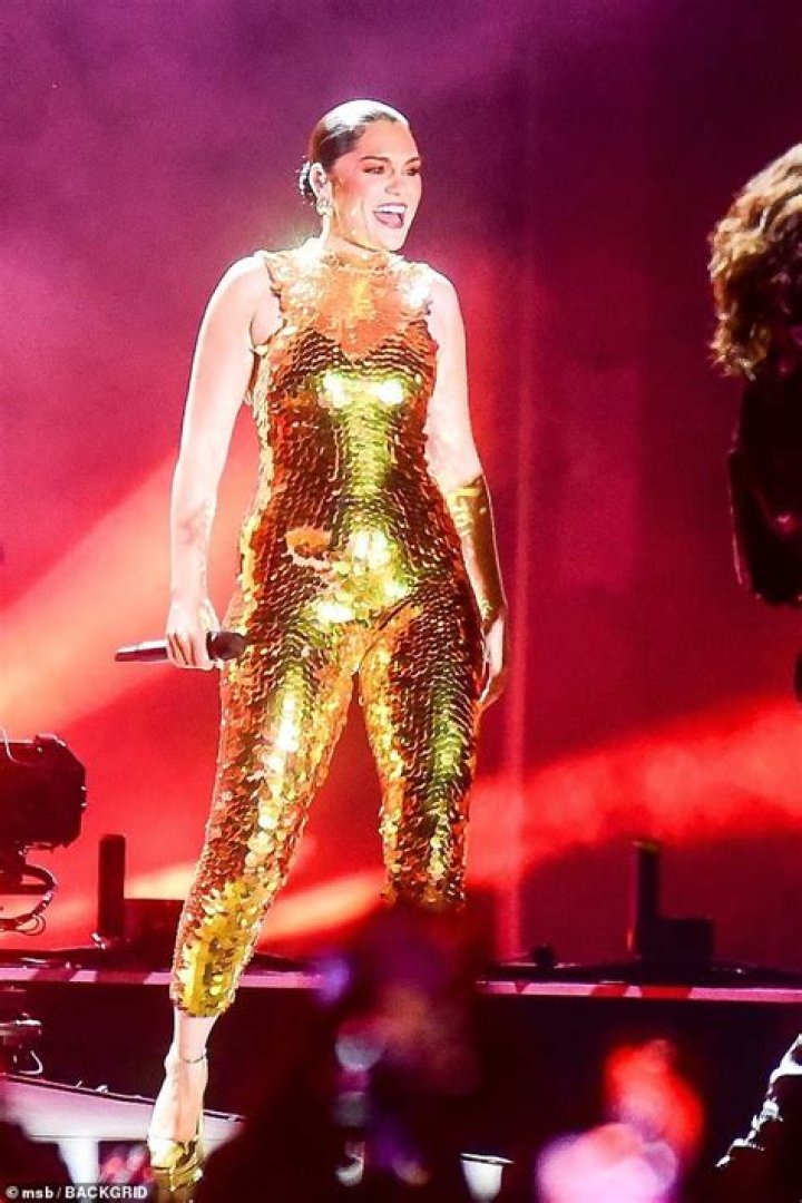 Jessie J hails golden girl Jessica Ennis as her 'twin sister' Daily