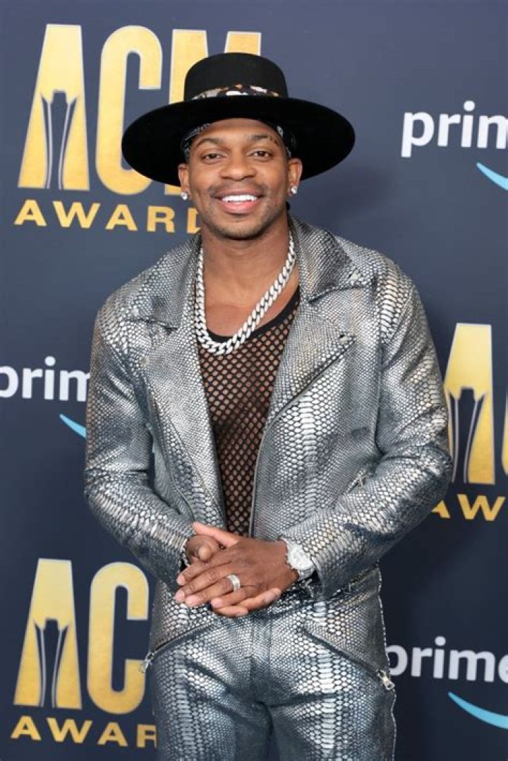 Jimmie Allen (Country Singer) Bio, Net Worth, Wife, Family, Facts
