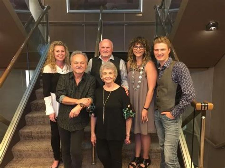 Jimmy Fortune Children, Bio, Wife Died, Family, Net Worth and Songs