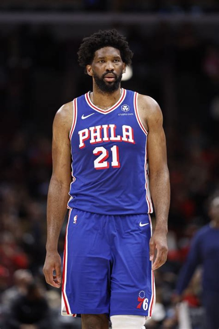 Joel Embiid's New Contract With Sixers Includes an Option in Final Year