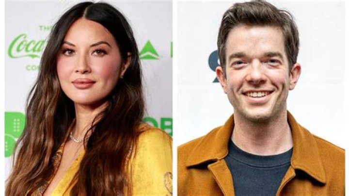 John Mulaney net worth, Wife, Parents, Family, Height Trends Magazine