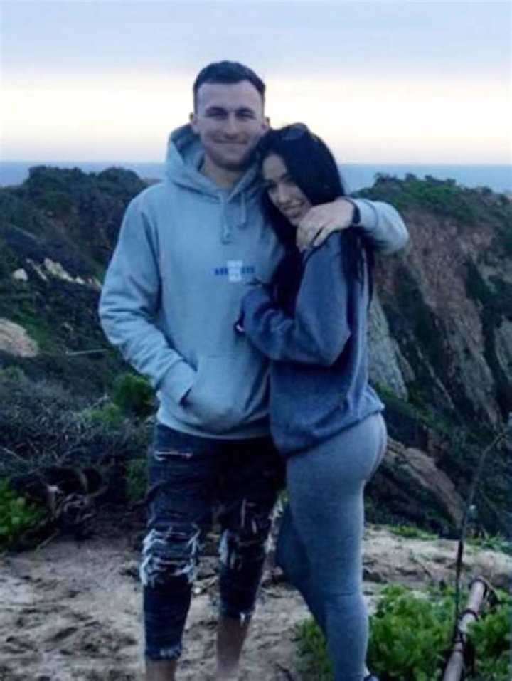 Johnny Manziel reportedly gets engaged to model girlfriend