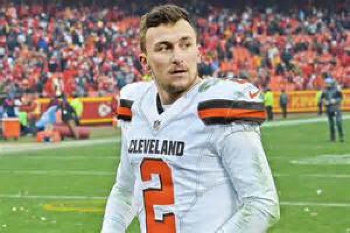 Johnny Manziel's Girlfriend Shares Racy Outfit Photo On Instagram
