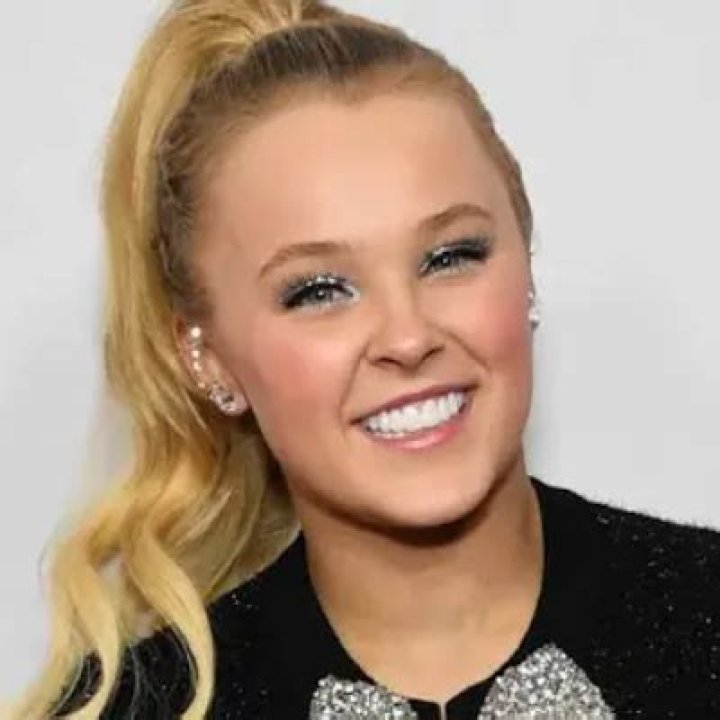 JoJo Siwa Wiki, Bio, Age, Net Worth, and Other Facts Facts Five