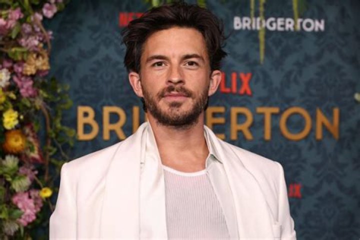Jonathan Bailey Confirmed for 'Wicked' Movie in Role of Fiyero! Photo