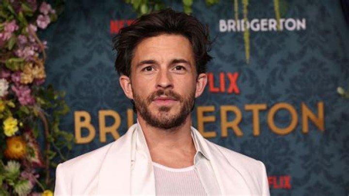 Jonathan Bailey touches on LGBT schools row as he accepts Olivier Award