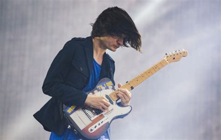 Jonny Greenwood Biography, Height & Life Story Super Stars Bio