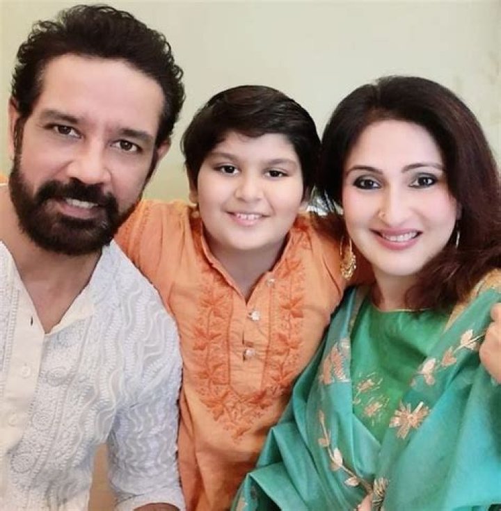 Juhi Babbar Age, Husband, Family, Biography & More &raquo; StarsUnfolded