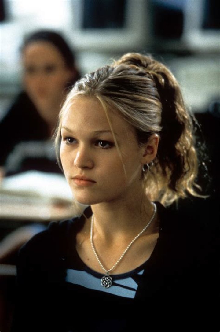 Julia stiles Julia stiles, 90s hairstyles, Beauty trends