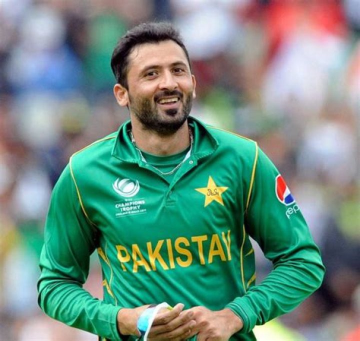 Junaid Khan Cricketer Photos