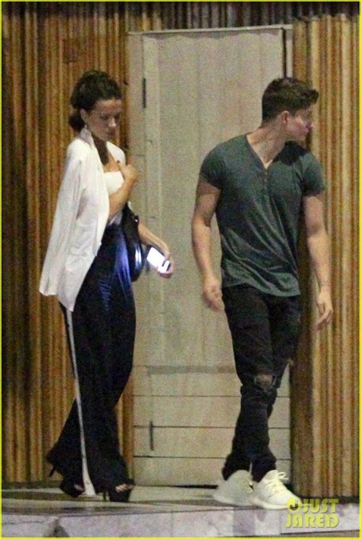Kate Beckinsale, 45, Steps Out with Former Flame Matt Rife, 23