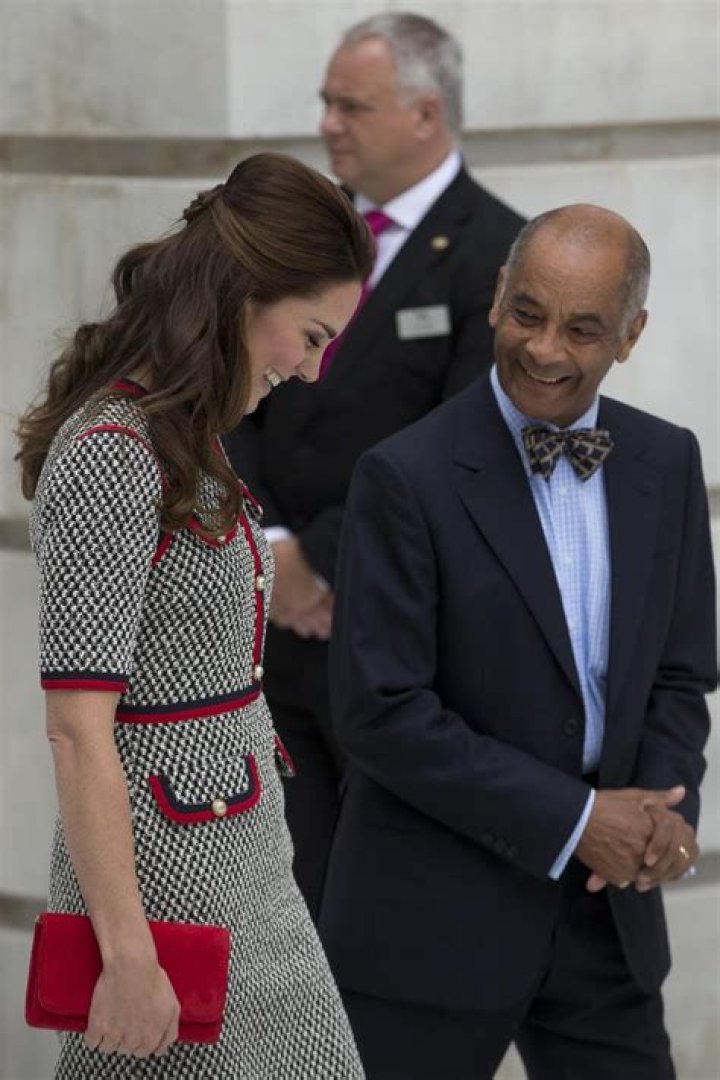 Kate Middleton opens new wing at the V&A in a Gucci dress Daily Mail