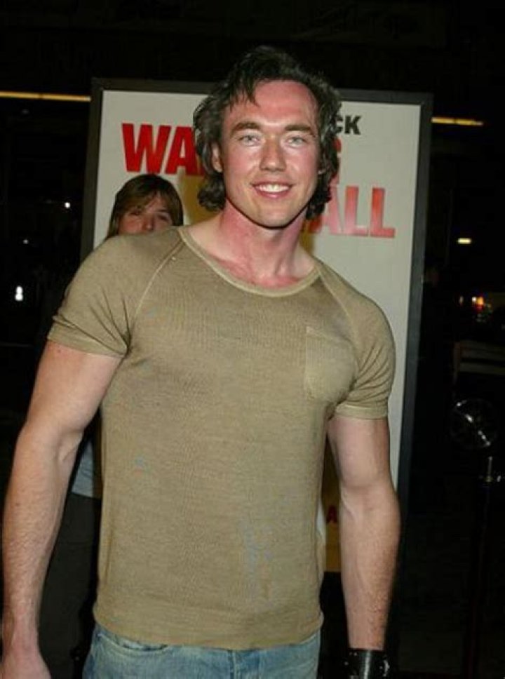 Kevin Durand Body