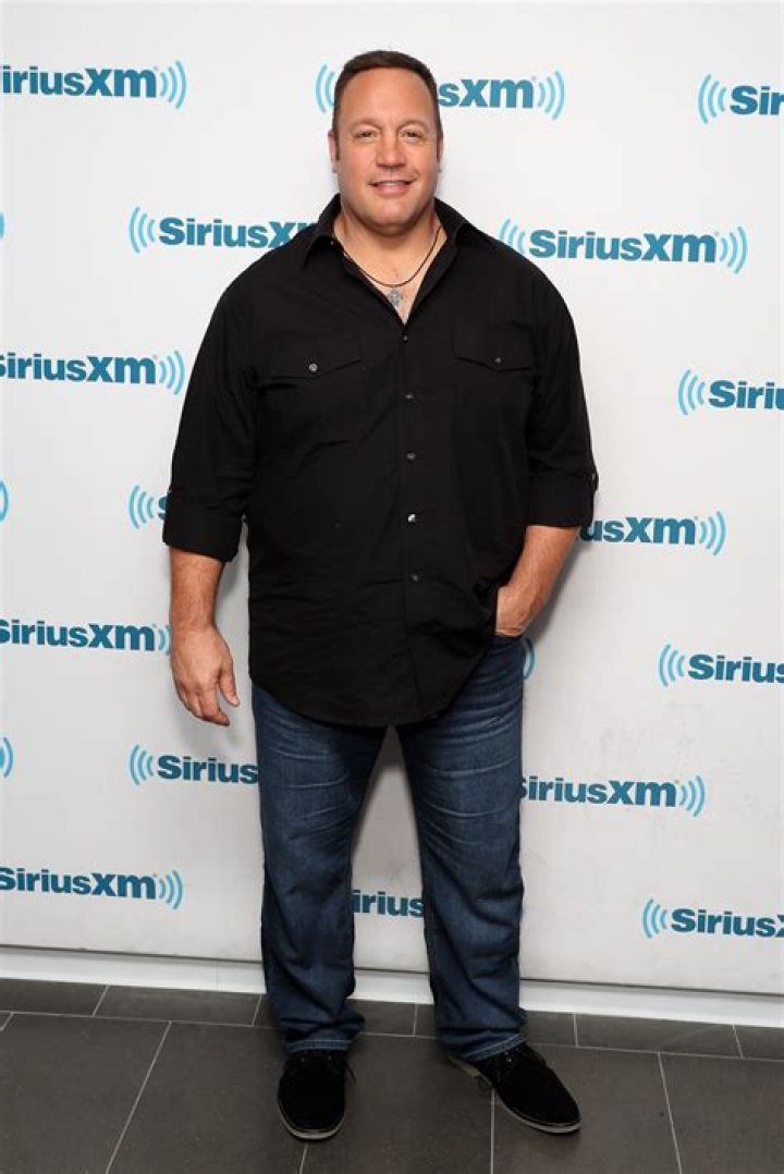 Kevin James Biography, Height & Life Story Super Stars Bio