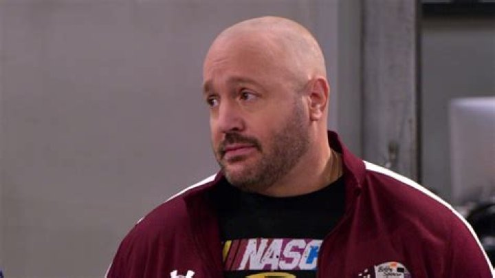 Kevin James cast as NFL coach Sean Payton in Netflix's Home Team; fans