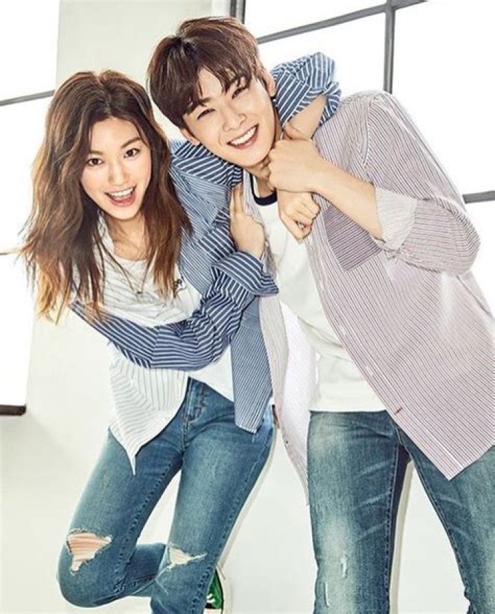 Kim Doyeon and Cha Eun Woo Ootd Couple, Ulzzang Couple, Ulzzang Girl