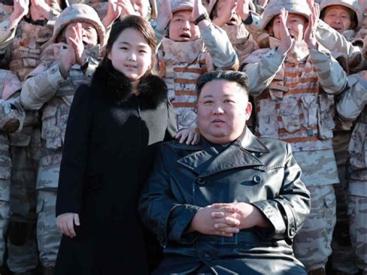 Kim Jong Un and his daughter celebrate North Korea&rsquo;s 75th anniversary