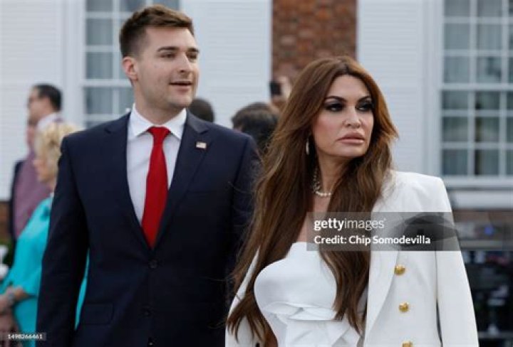 Kimberly Guilfoyle arrives at federal office building in Washington to