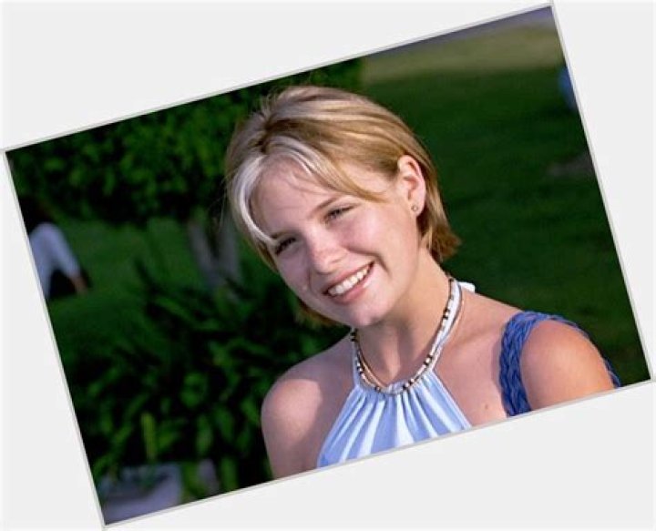 Kristen Lansdale Official Site for Woman Crush Wednesday WCW