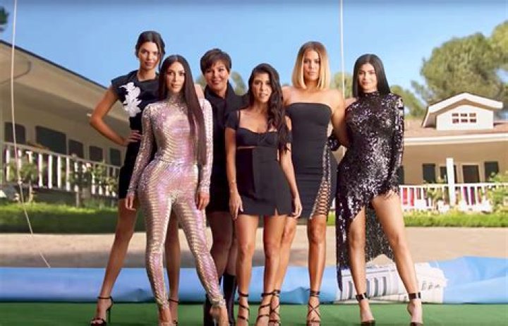 KUWTK How Much The Kardashians Are Making In New Hulu Deal