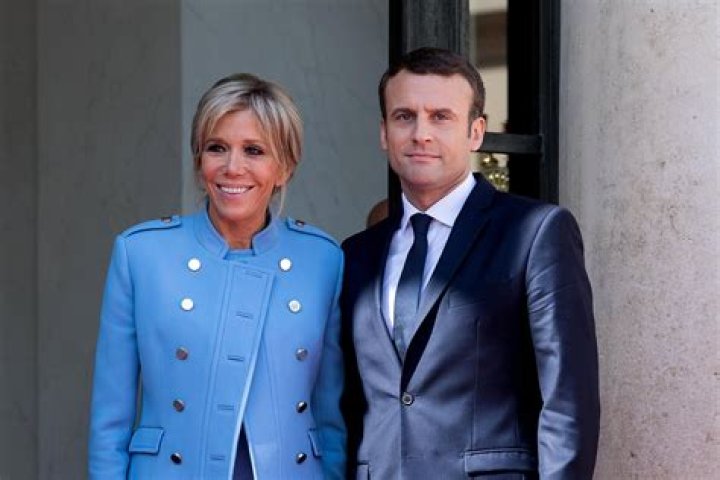 La primera dama de Francia tiene un estilo impactante Vogue M&eacute;xico y