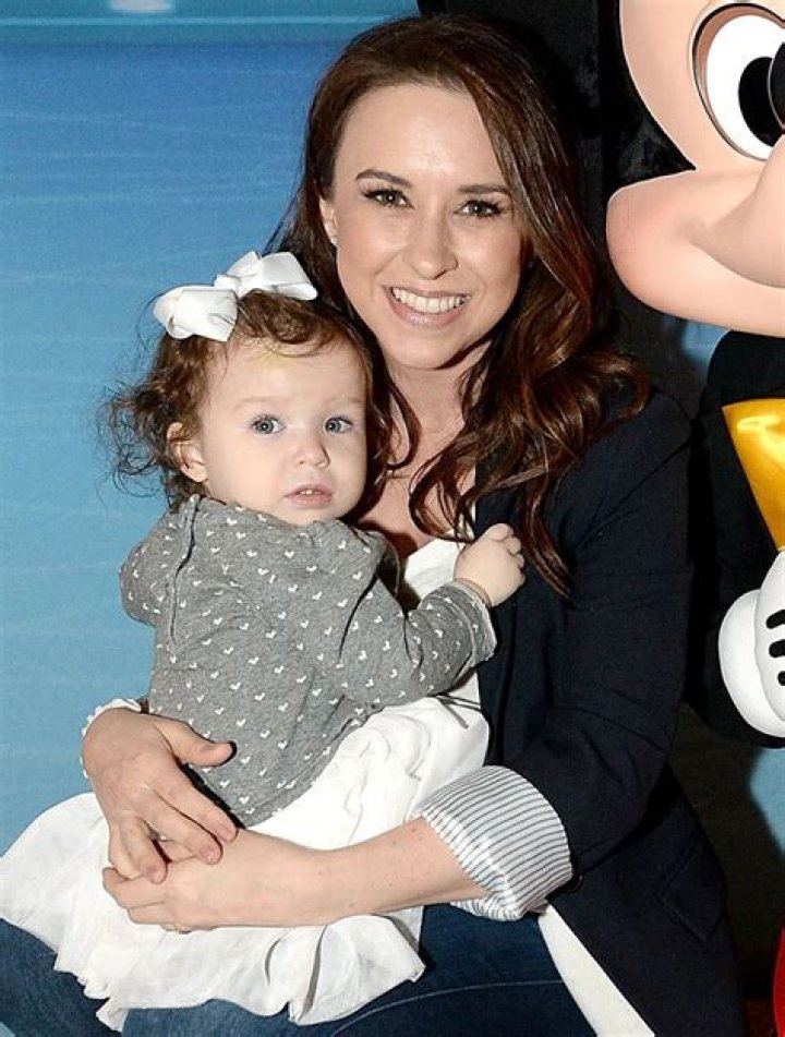 Lacey Chabert Posts Sweet Throwback Photo of 6½YearOld Daughter Julia