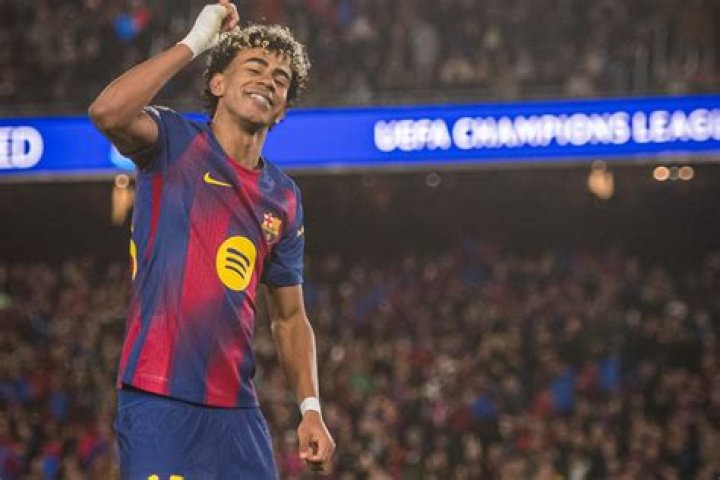 Lamine Yamal tient un nouveau record avec le Bar&ccedil;a AfricaFoot