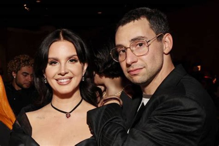 Lana Del Rey Reveal Jack Antonoff, Margaret Qualley Wedding?