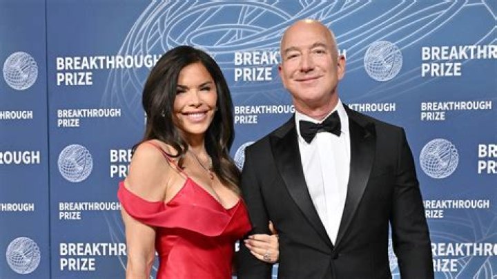 Latest News And Updates On Lauren Sanchez Fox